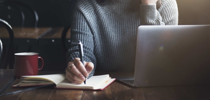 如何免費翻譯英文pdf文檔？人工翻譯德語資料費用是多少？