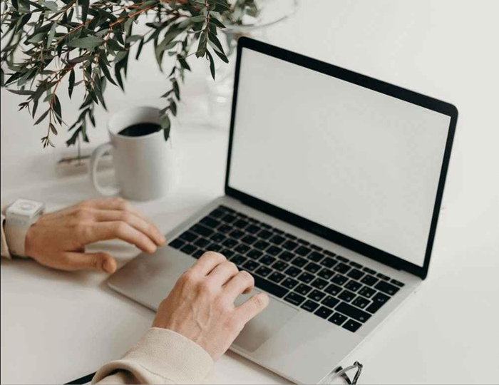 MacBook怎么進(jìn)行PDF文件插圖操作呢？小編作為MAC使用者來(lái)說(shuō)，早已是輕車(chē)熟路啦！